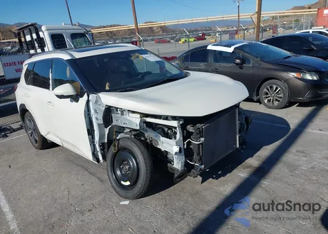 2021 Nissan Rogue Platinum Fwd z USA, uszkodzony, nr VIN JN8AT3DC6MW102041